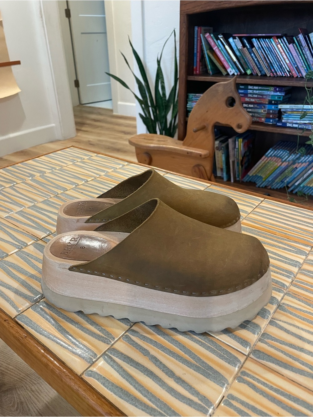 BRYR CHONK in Kelp Suede Platform Clog Mule with Wood Sole - Picture 2 of 5